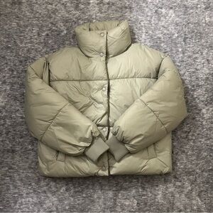 American Eagle Olive Green Puffer